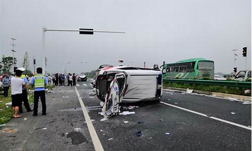 宣城事故车大众cc二手车-事故大众cc价格